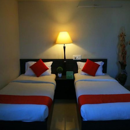 Orange Corner Bangalore Airport Otel Dış mekan fotoğraf